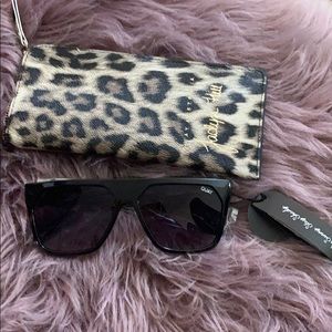 Quay Jaclyn Hill Very Busy sunglasses